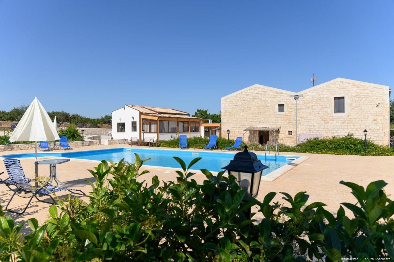 Agriturismo Tenuta Sparaceto Modica Extérieur photo